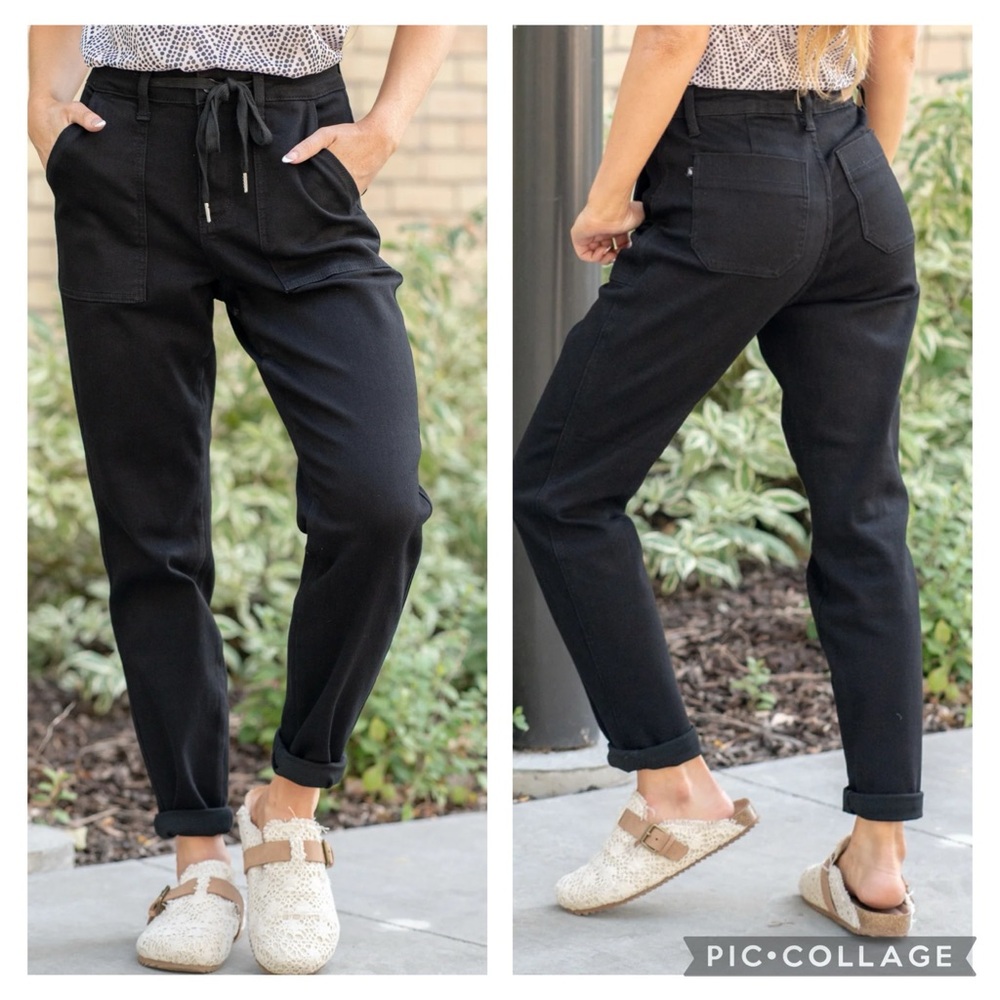 Women's Black Jeans